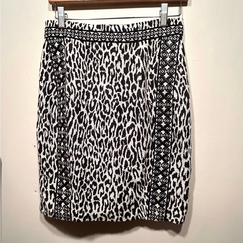 Marchesa Voyage Skirt Basketweave Lace Up Leopard Pencil Size 6 S NEW $450